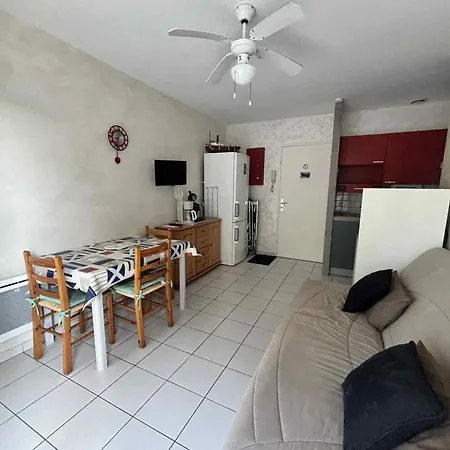 Confortable Au Centre-ville, à 400m Des Plages, Parking Inclus - Fr-1-194-305 Appartement La Tranche-sur-Mer