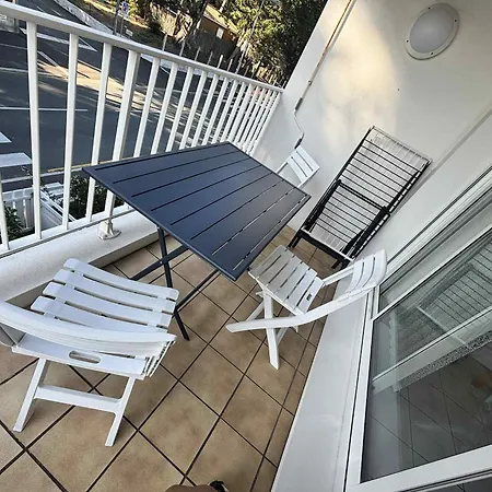Confortable Au Centre-ville, à 400m Des Plages, Parking Inclus - Fr-1-194-305 Appartement *