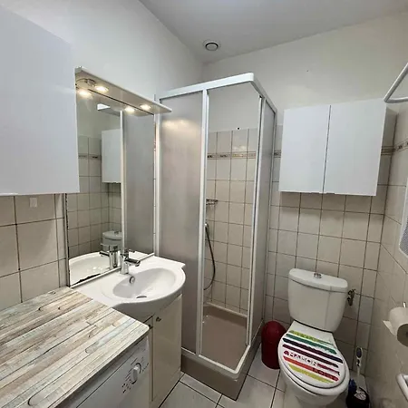 Confortable Au Centre-ville, à 400m Des Plages, Parking Inclus - Fr-1-194-305 Appartement La Tranche-sur-Mer