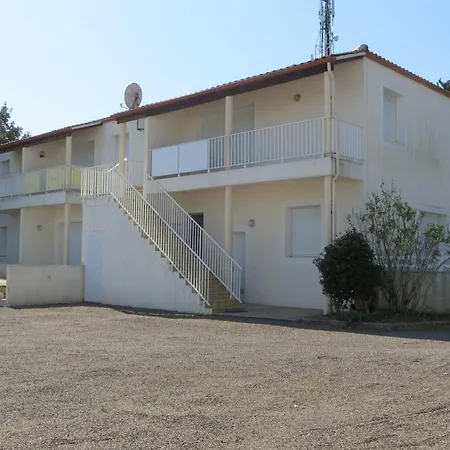 Confortable Au Centre-ville, à 400m Des Plages, Parking Inclus - Fr-1-194-305 Appartement *