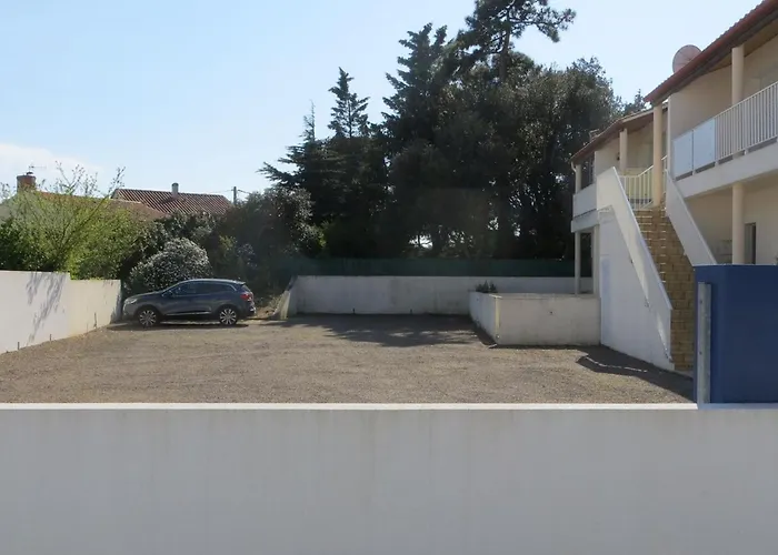 Confortable Au Centre-ville, A 400m Des Plages, Parking Inclus - Fr-1-194-305 * La Tranche-sur-Mer